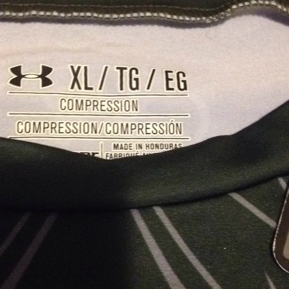 UNDER ARMOUR - Picture 4 of 8